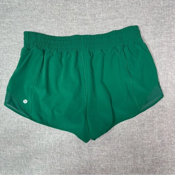 Lululemon Hotty Hot High Rise Athletic Short Cascadia Green Size 12 - Picture 6 of 8